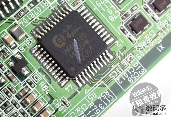 Roland UA-M10 AK4414 DAC 【罗兰声卡】UA UA-M10 USB声卡测评